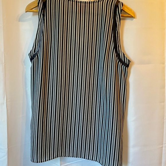 Joe Fresh striped blouse - Picture 3 of 3